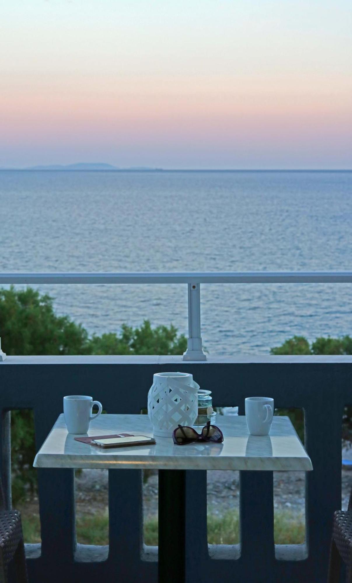 Angela Beach Apartments Votsalakia  外观 照片