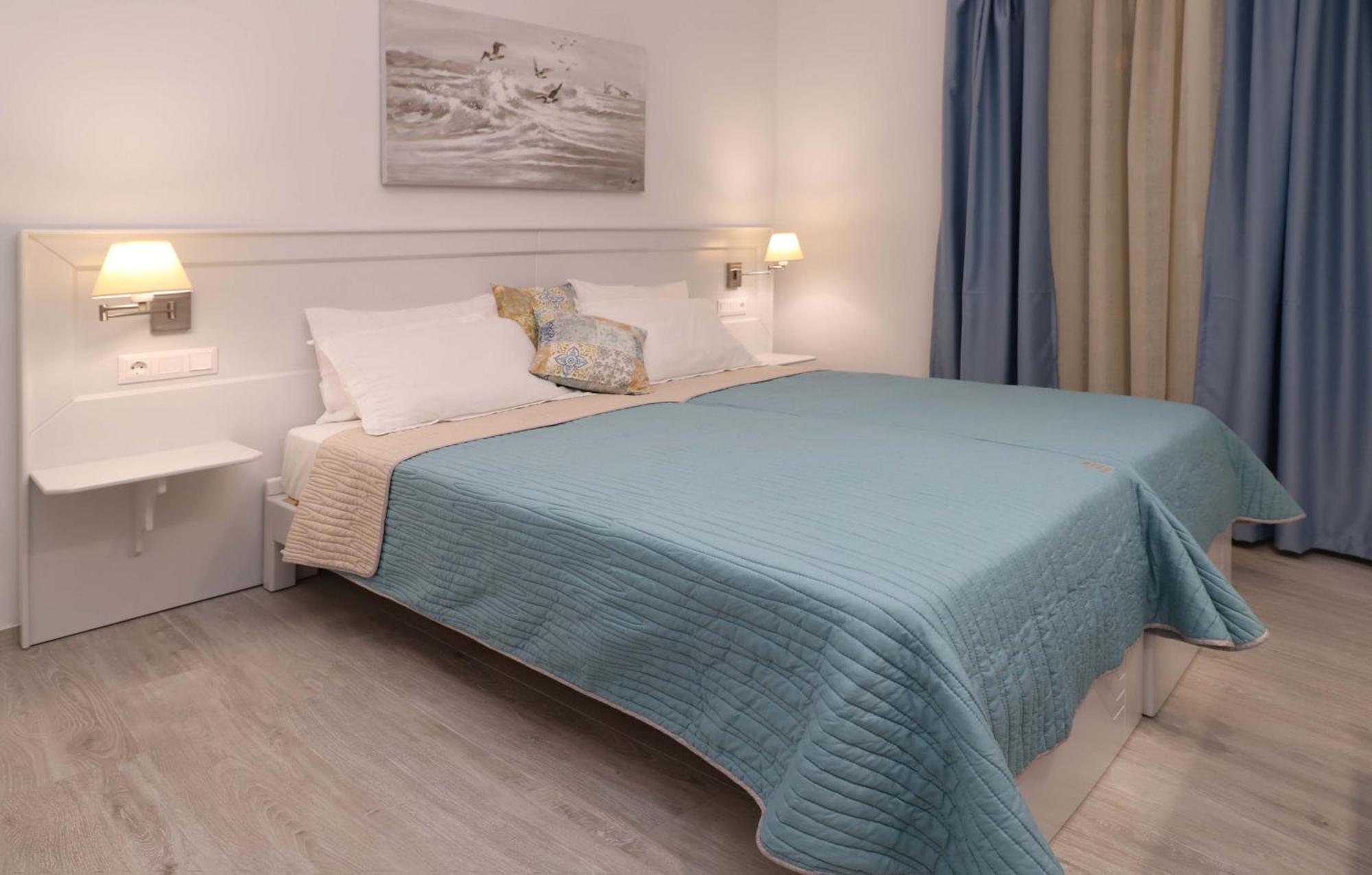 Angela Beach Apartments Votsalakia  外观 照片